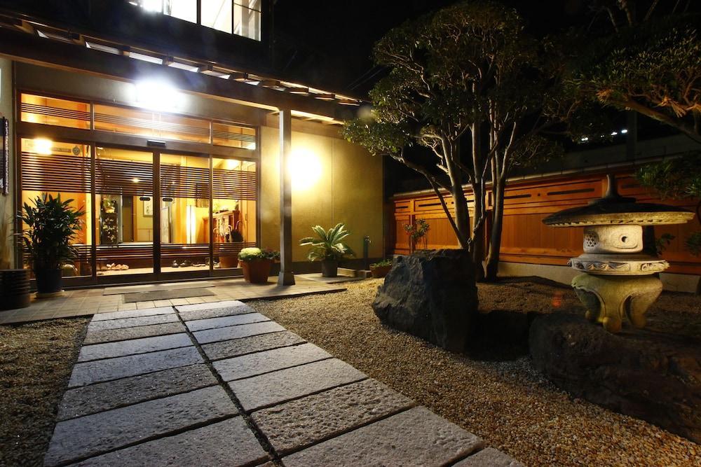 Jinpuso Hotel Miyazu Exterior photo