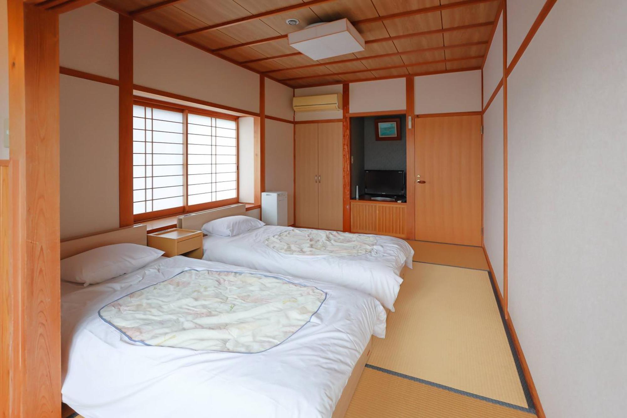 Jinpuso Hotel Miyazu Exterior photo