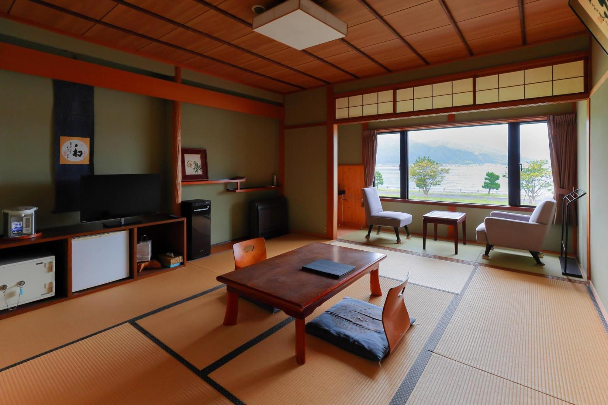 Jinpuso Hotel Miyazu Exterior photo