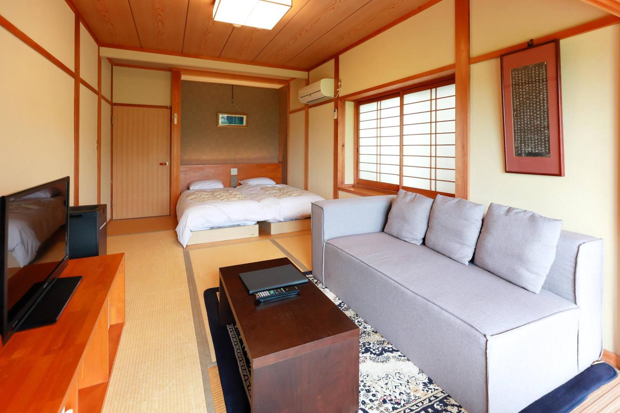 Jinpuso Hotel Miyazu Exterior photo