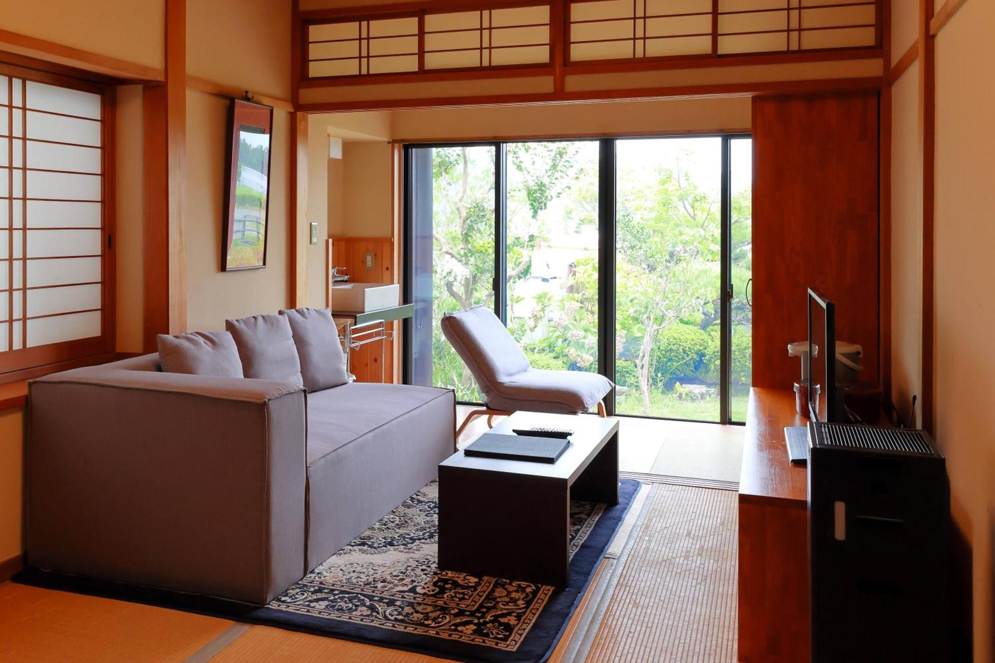Jinpuso Hotel Miyazu Exterior photo